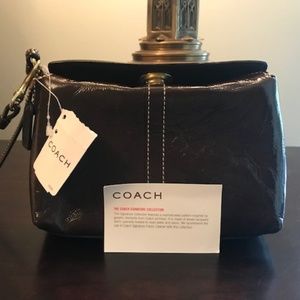 Coach clutch